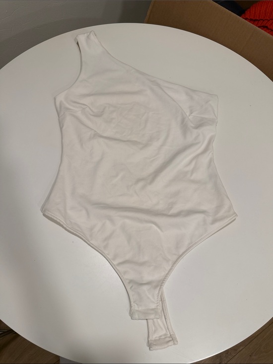 Intimately Tops - Asymmetrical White One-Shoulder Bodysuit